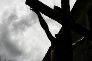 Arriba y abajo son ya otros lugares