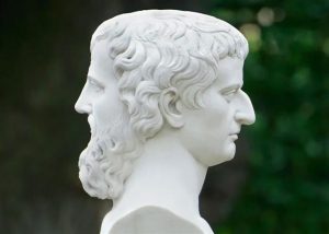 No es Jano, es una persona divina